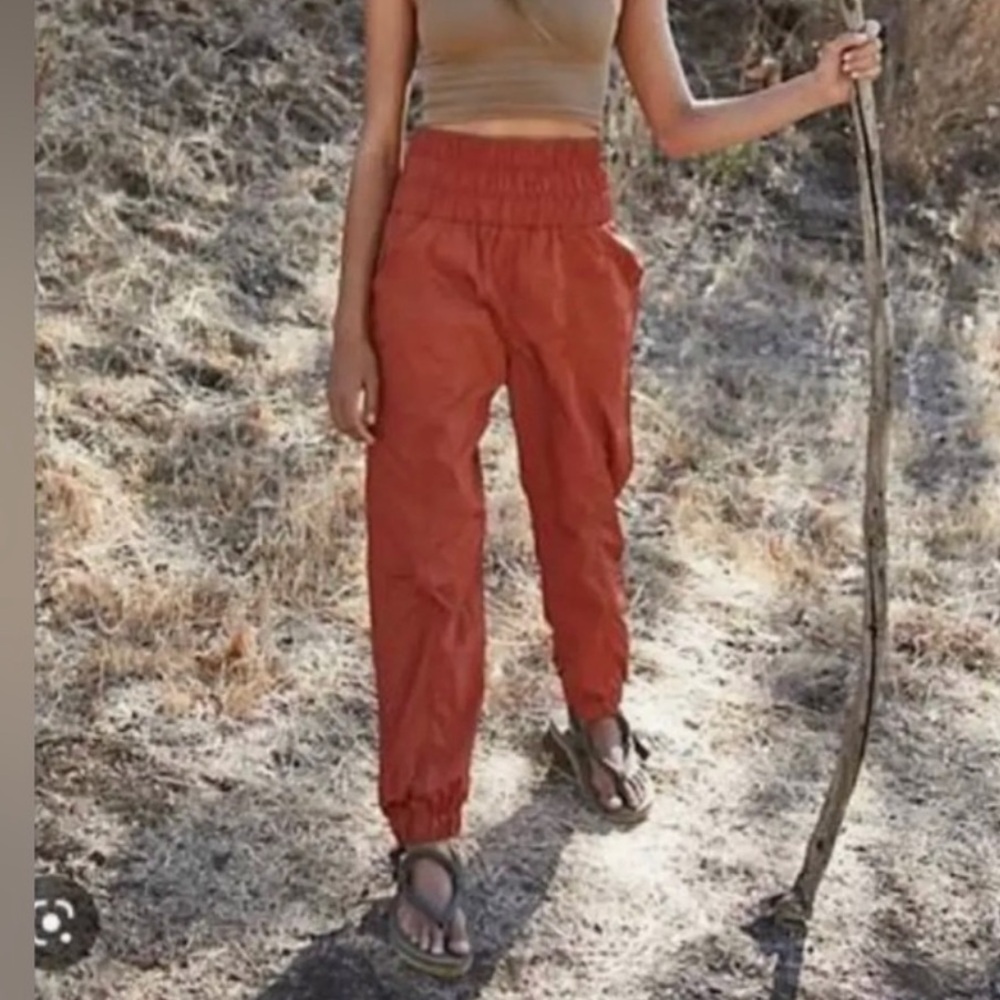 FP MOVEMENT Free People Way Home Rust High Rise Cinched Active Joggers Pants M - Picture 13 of 13